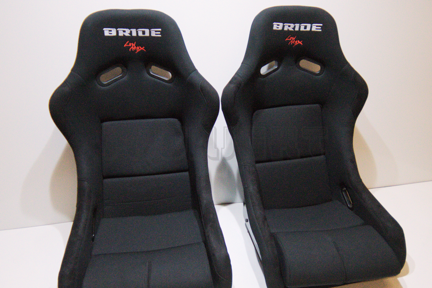Bride VIOS III Style Black Fabric Black Fixed Back Bucket Seat XL