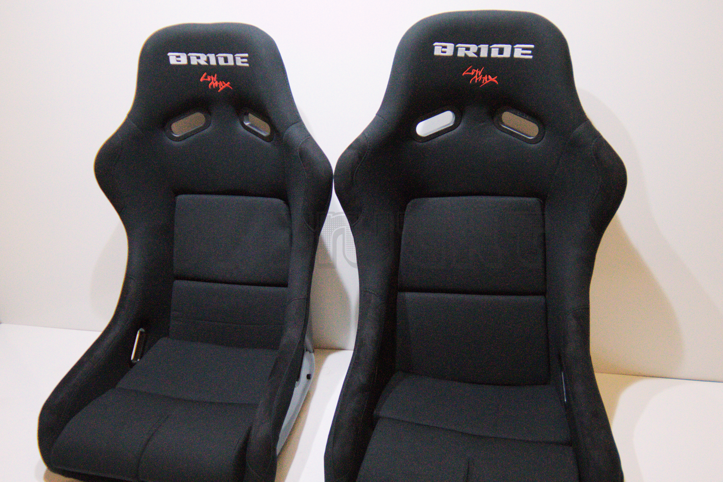 Bride VIOS III Style Black Fabric Black Fixed Back Bucket Seat XL