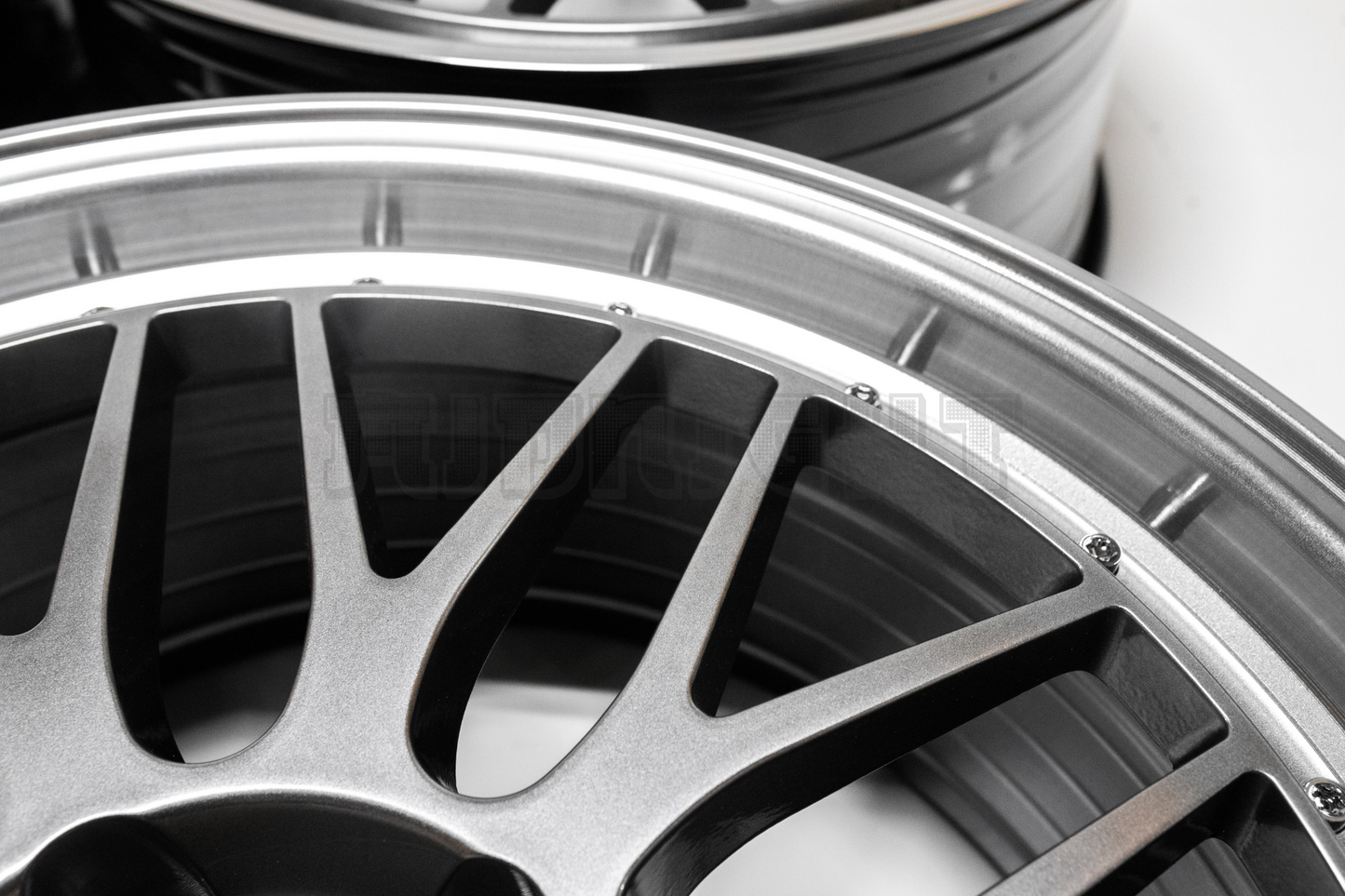 BBS LM Style 18" 8.5J +35 (5X112)