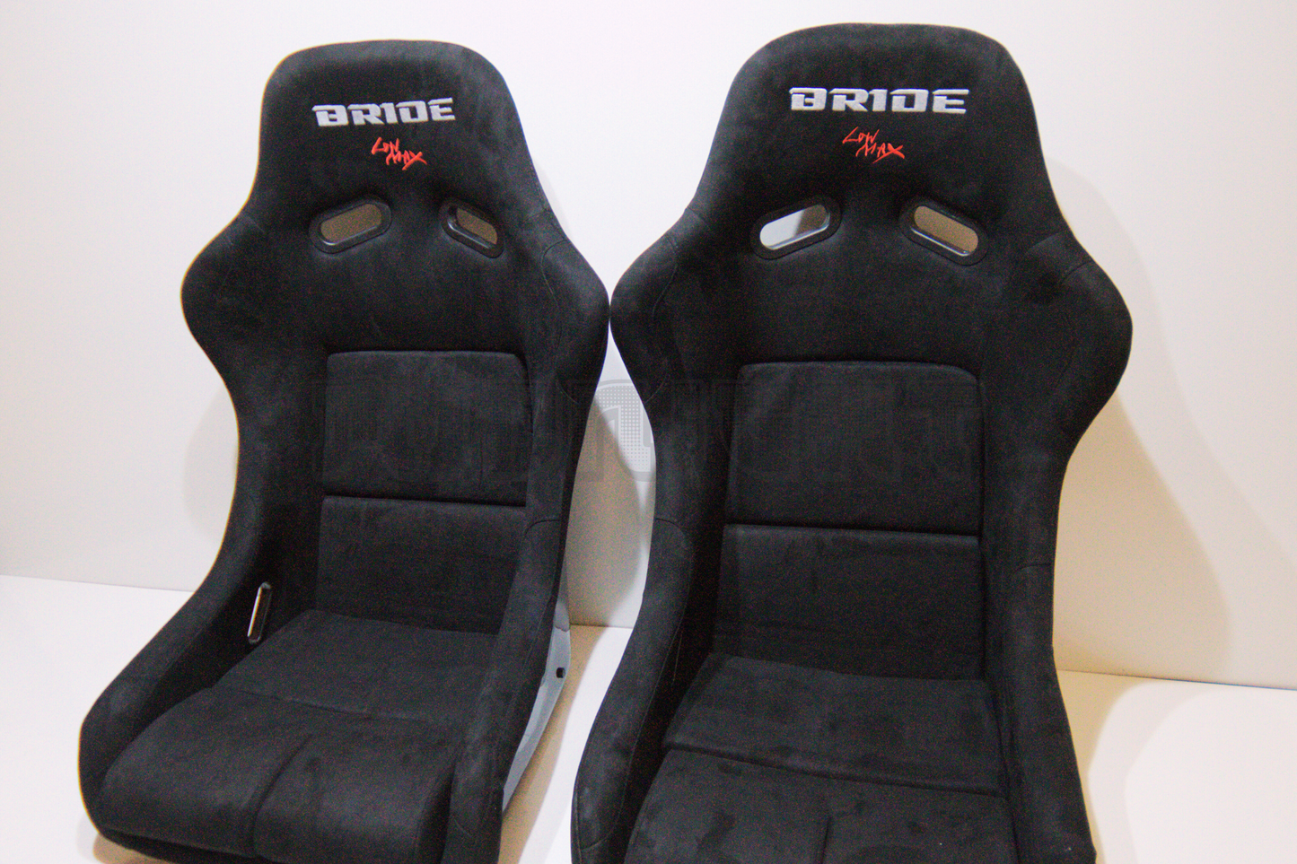 Bride VIOS III Style Black Suede Black Fixed Back Bucket Seat XL
