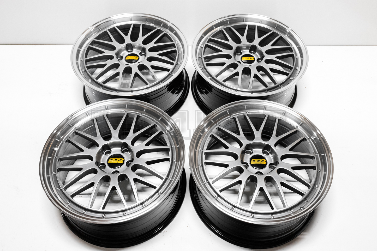BBS LM Style 18" 8.5J +35 (5X112)