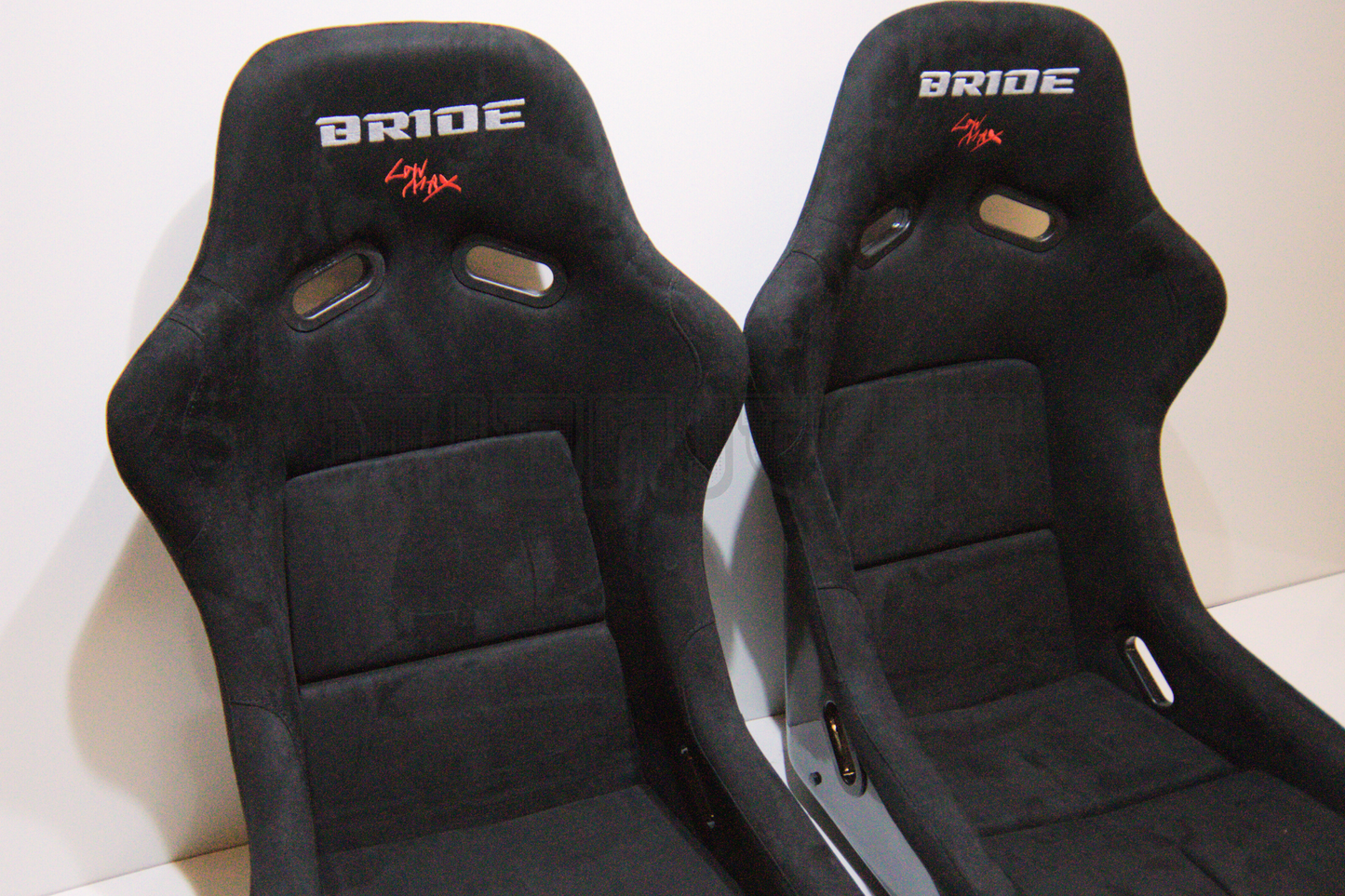Bride VIOS III Style Black Suede Black Fixed Back Bucket Seat XL
