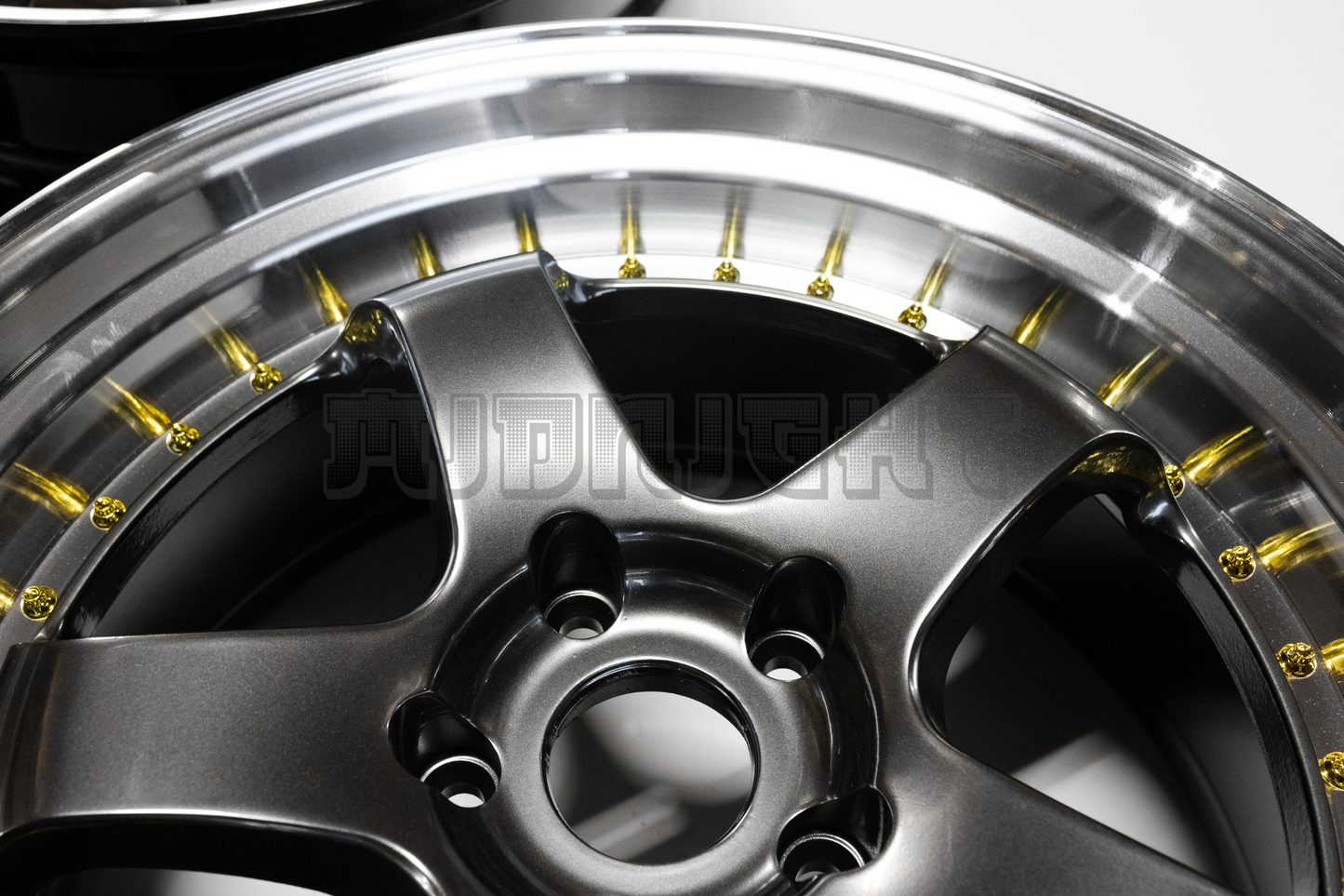 Work Meister S1 Style 19" 9.5J +22, 10.5J +25 (5X120)