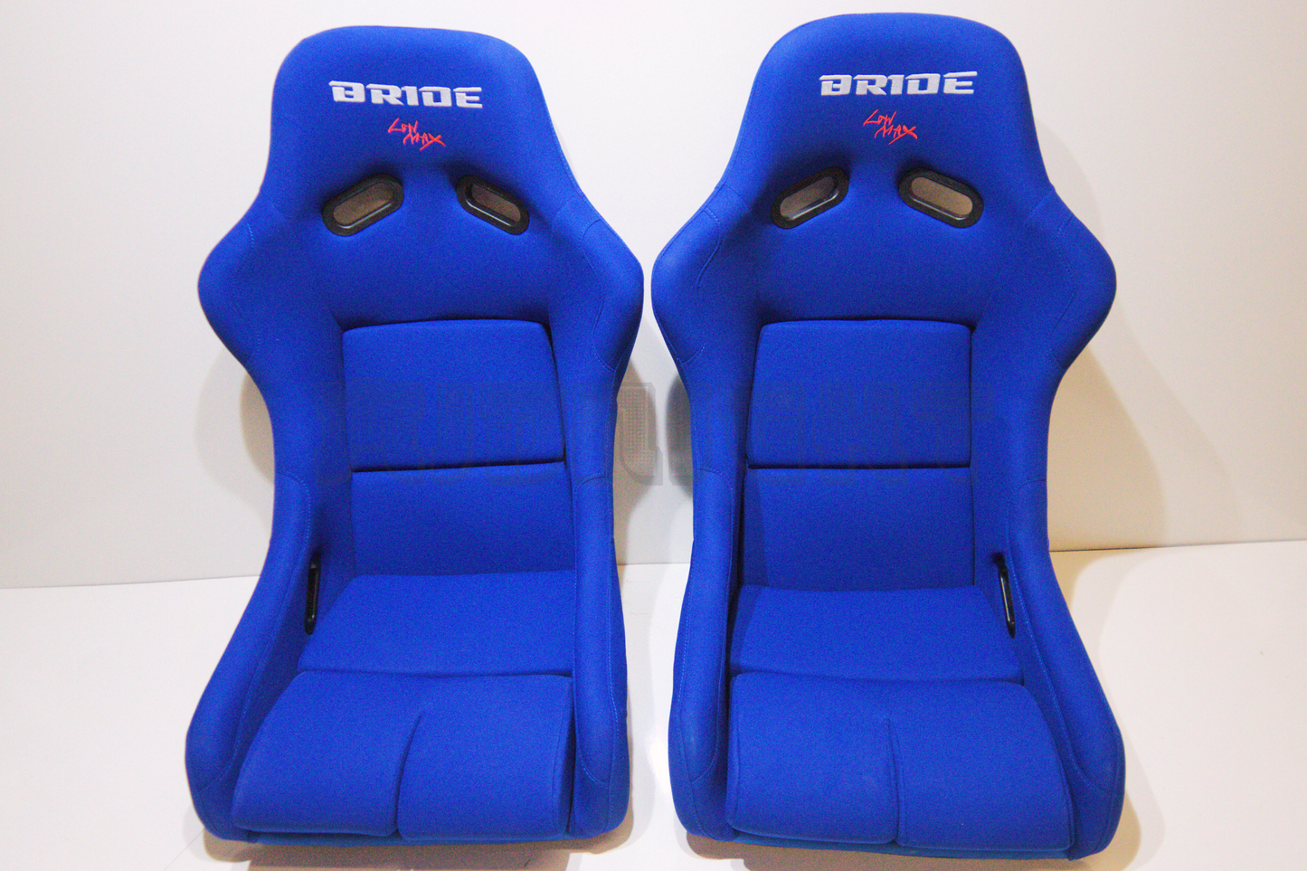 Bride VIOS III Style Blue Fabric Black Fixed Back Bucket Seat XL