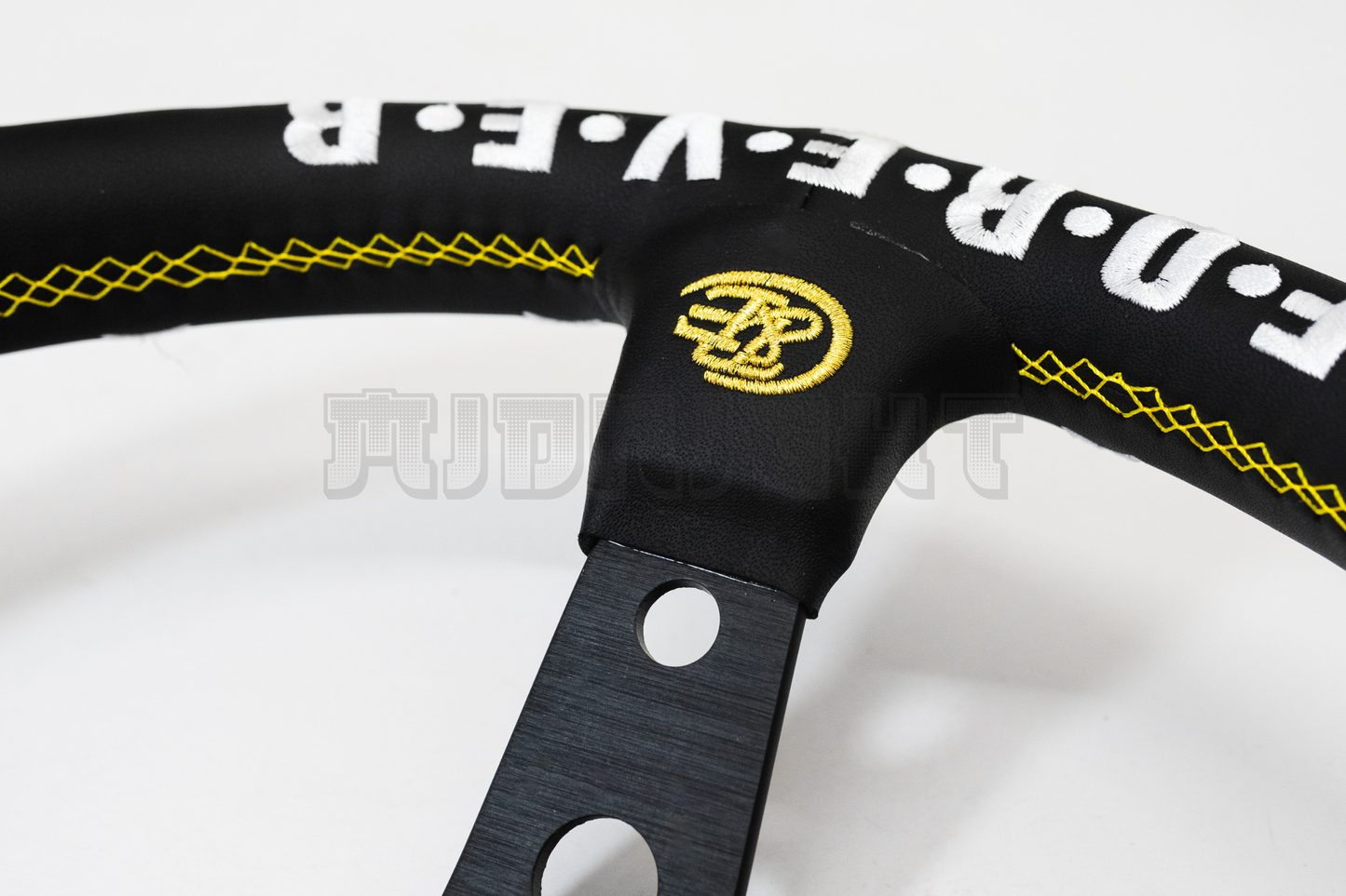 Vertex Forever Style Steering Wheel