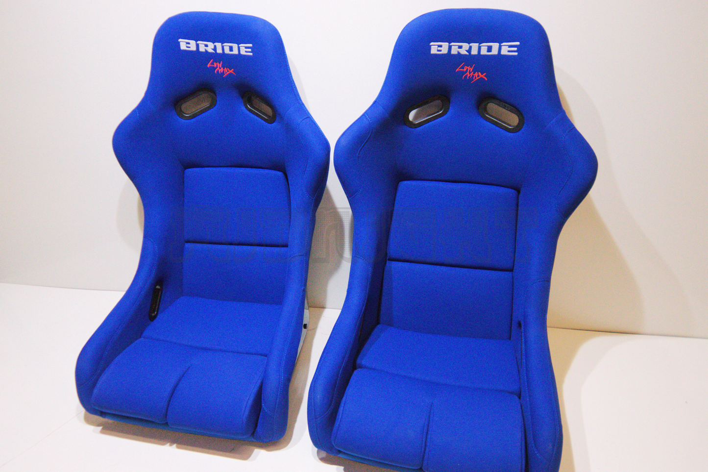 Bride VIOS III Style Blue Fabric Black Fixed Back Bucket Seat XL