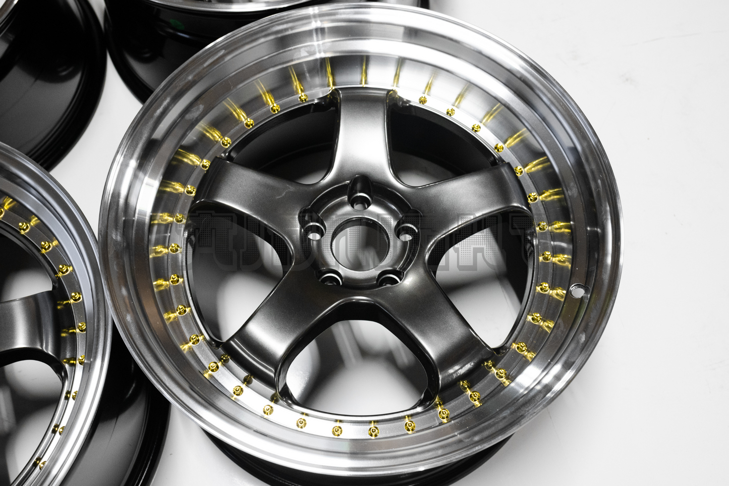 Work Meister S1 Style 19" 9.5J +22, 10.5J +25 (5X112)
