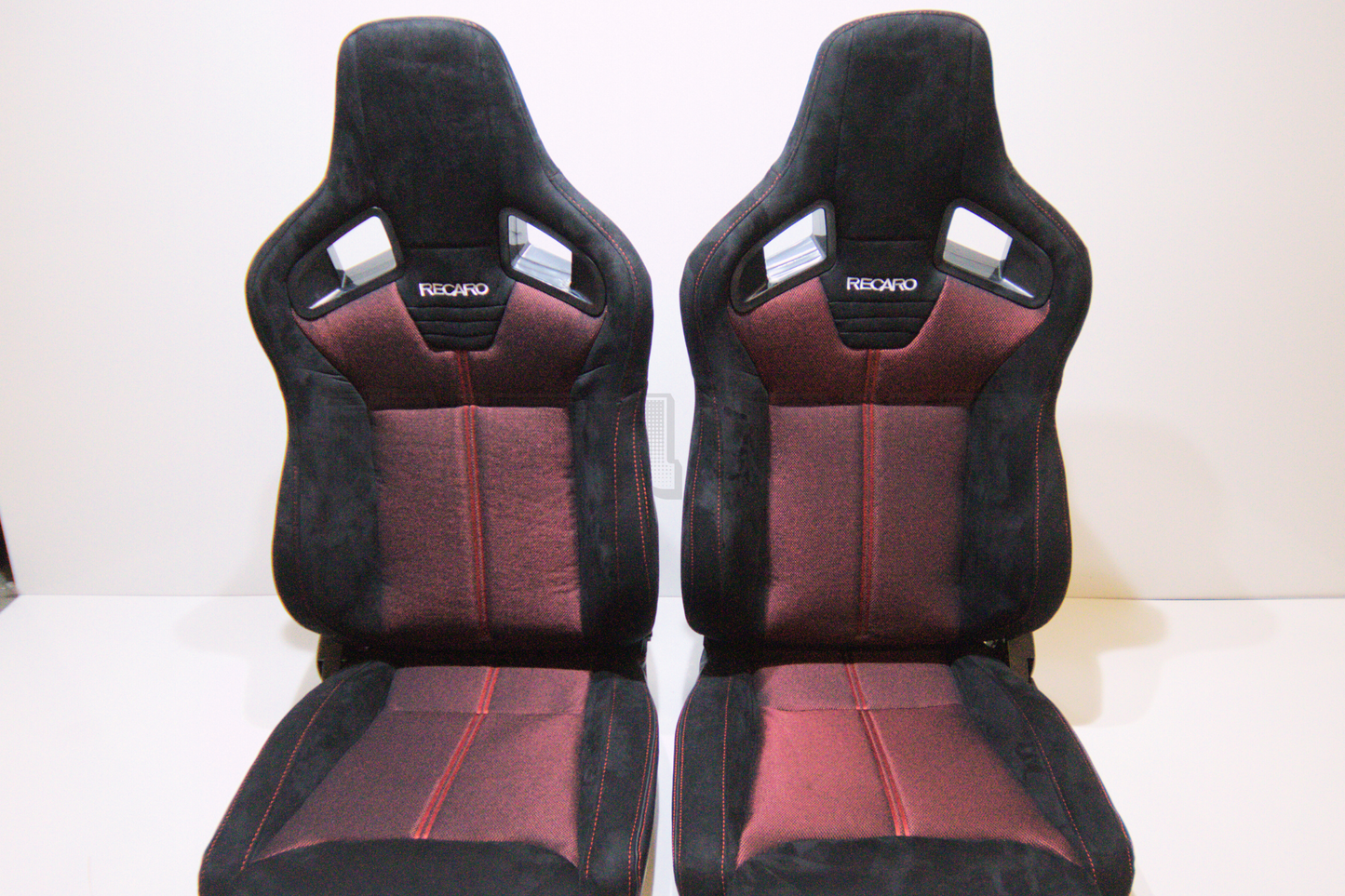 Recaro SR7 Style Red Suede Alcantara Reclinable Bucket Seat