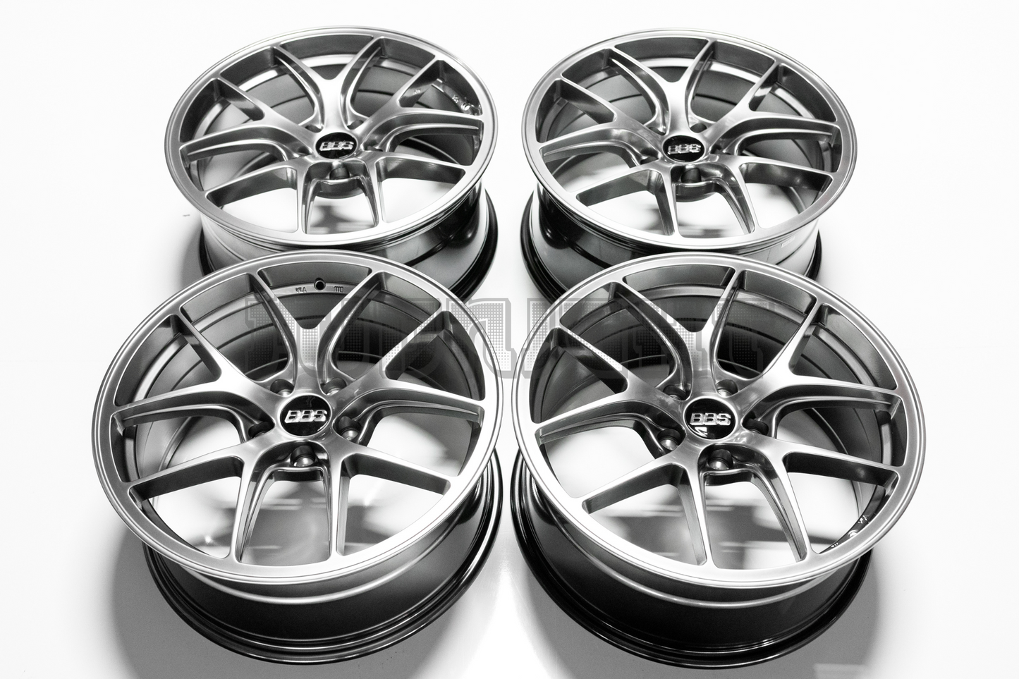 BBS RIA Style 20" 8.5J +35 (5X120)