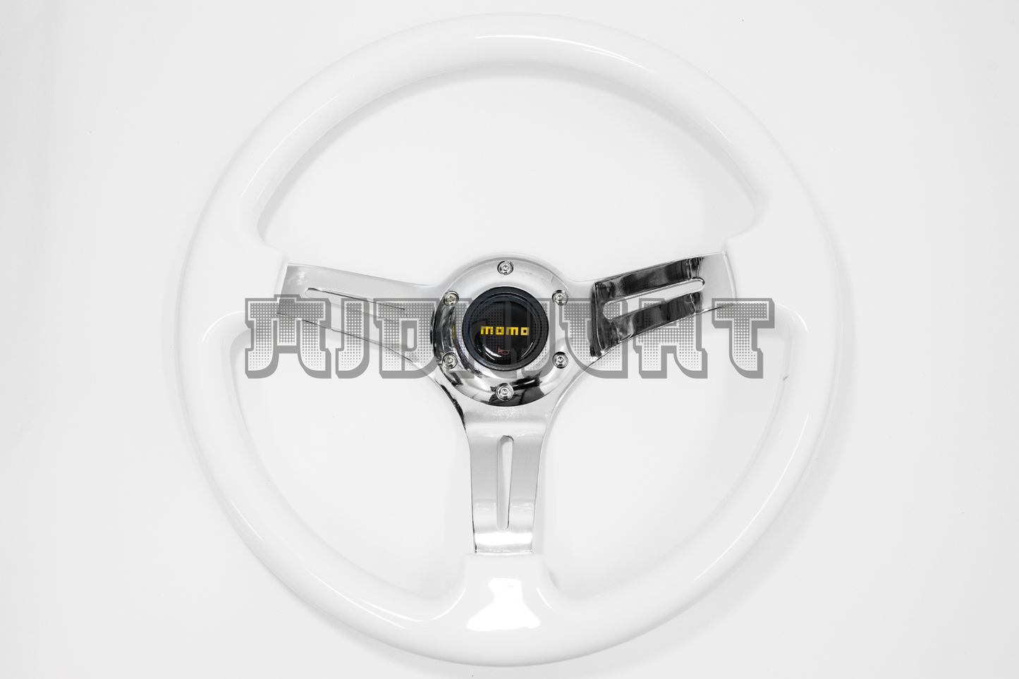MOMO Classic Racing Style Steering Wheel