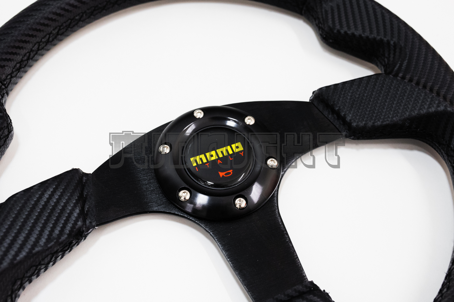 MOMO Race Series Style Carbon Fiber Pattern Steering Wheel
