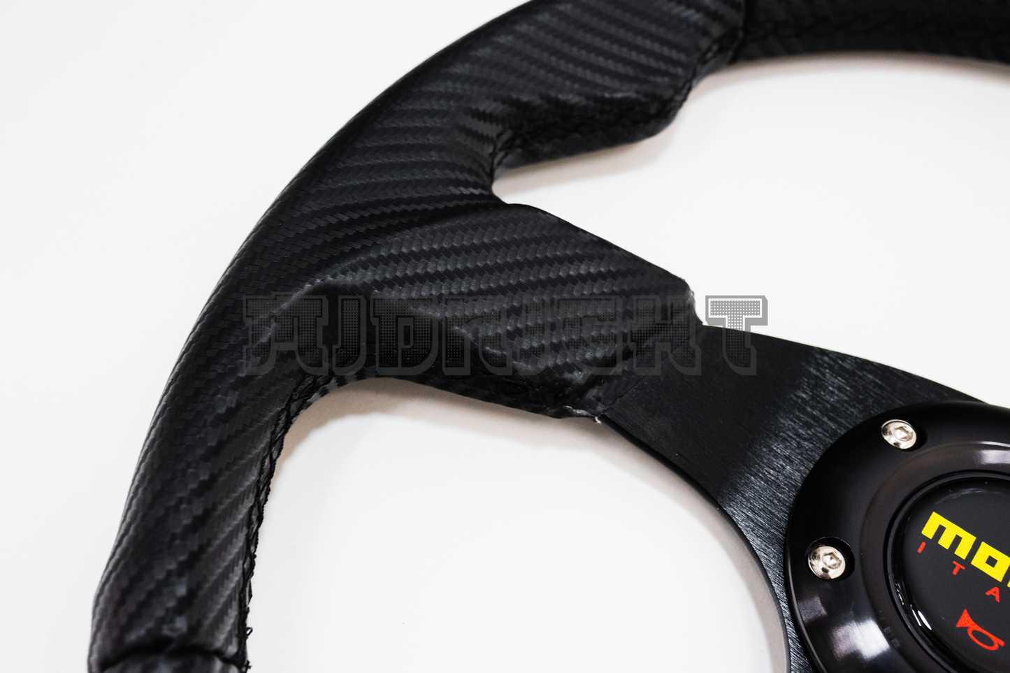 MOMO Race Series Style Carbon Fiber Pattern Steering Wheel
