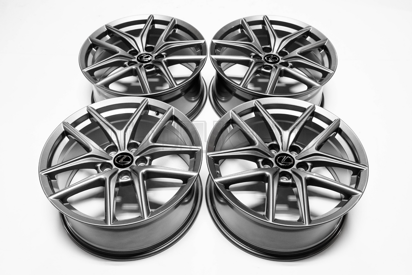 Lexus IS F-Sport Style 18" 8 +35 (5X114.3)