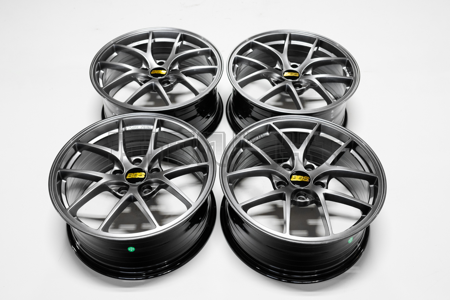 BBS RIA Style 18" 8J +35 (5X120)