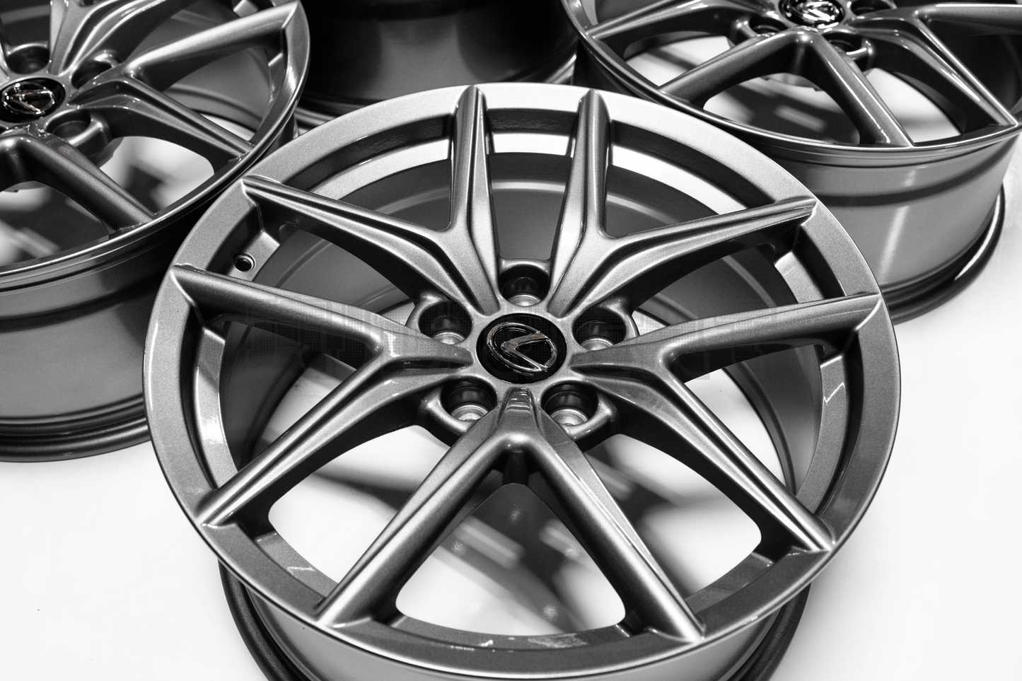 Lexus IS F-Sport Style 18" 8 +35 (5X114.3)