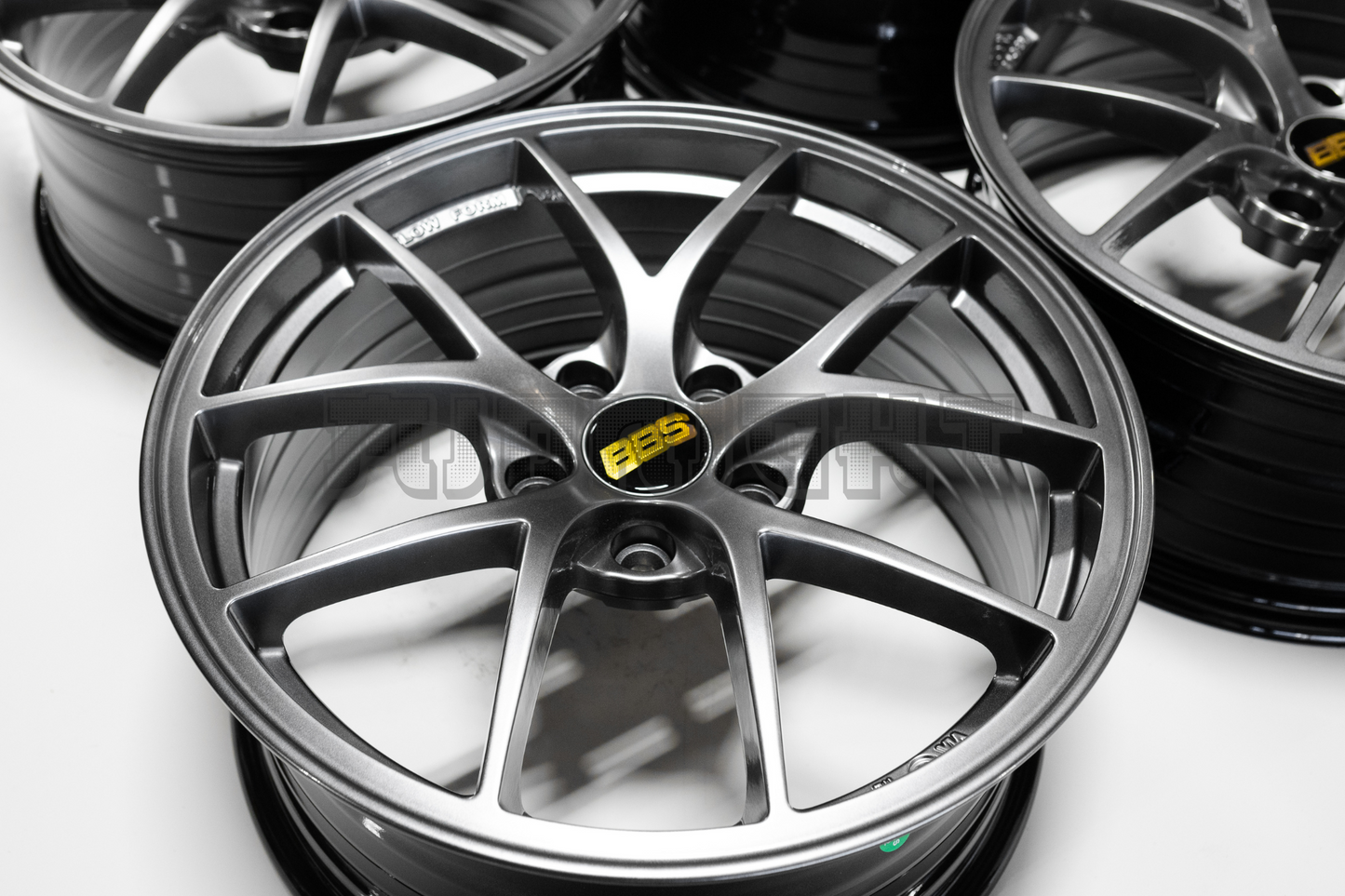 BBS RIA Style 18" 8J +35 (5X120)