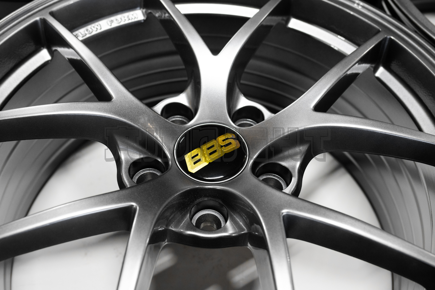 BBS RIA Style 18" 8J +35 (5X120)