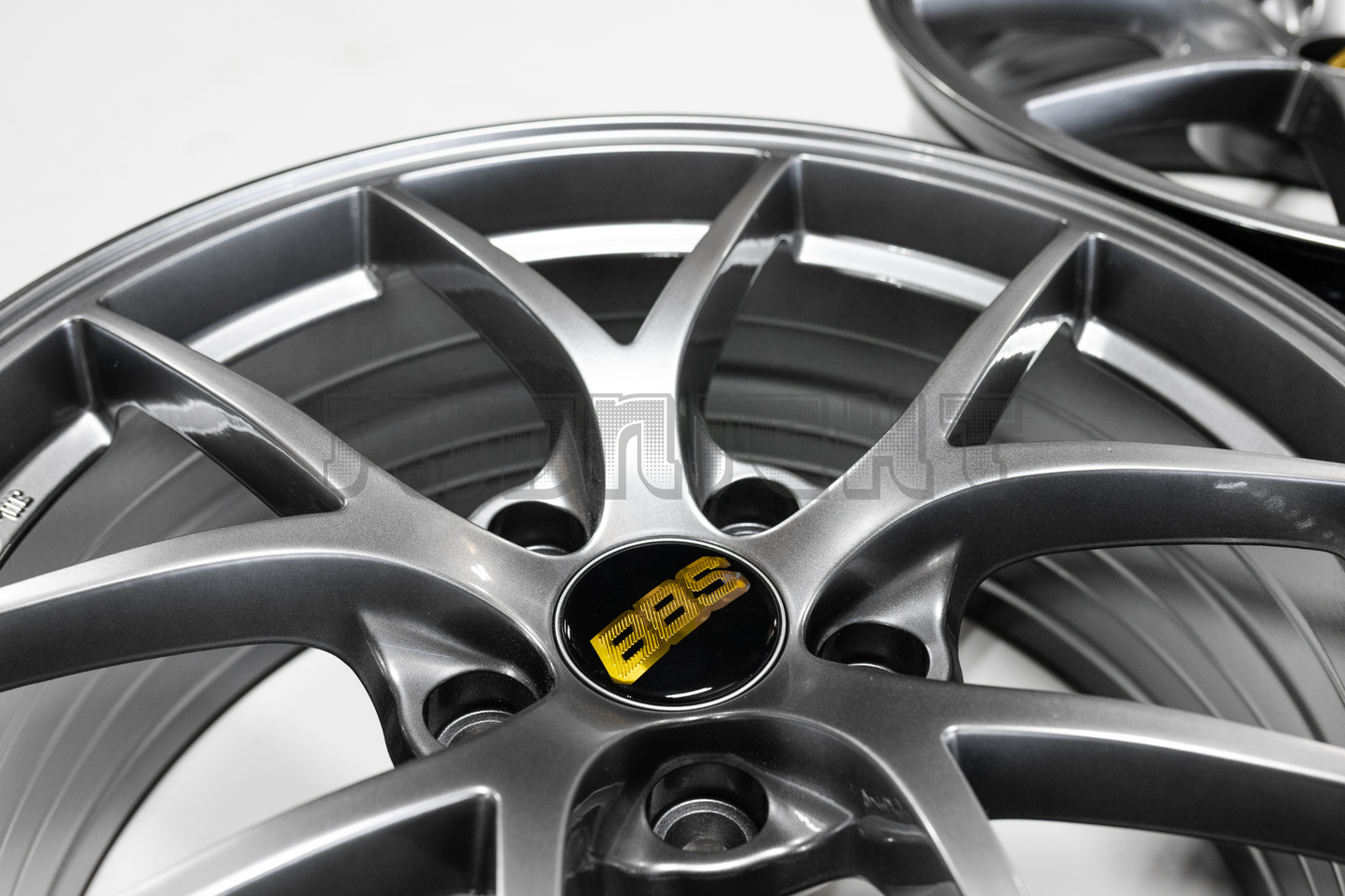 BBS RIA Style 18" 8J +35 (5X120)