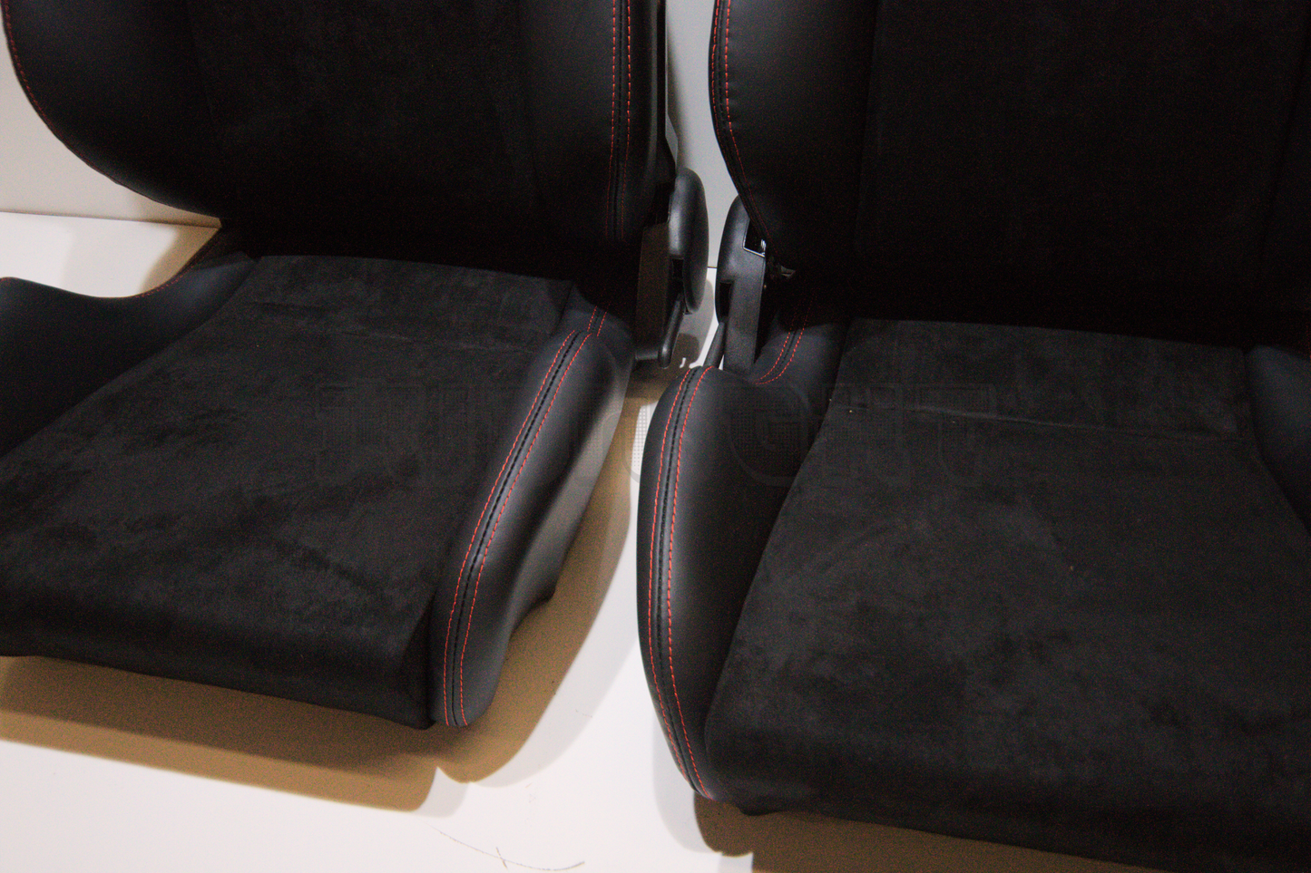 Recaro MS-7 Style Black Suede Alcantara/Leather Red Stitch Reclinable Bucket Seat