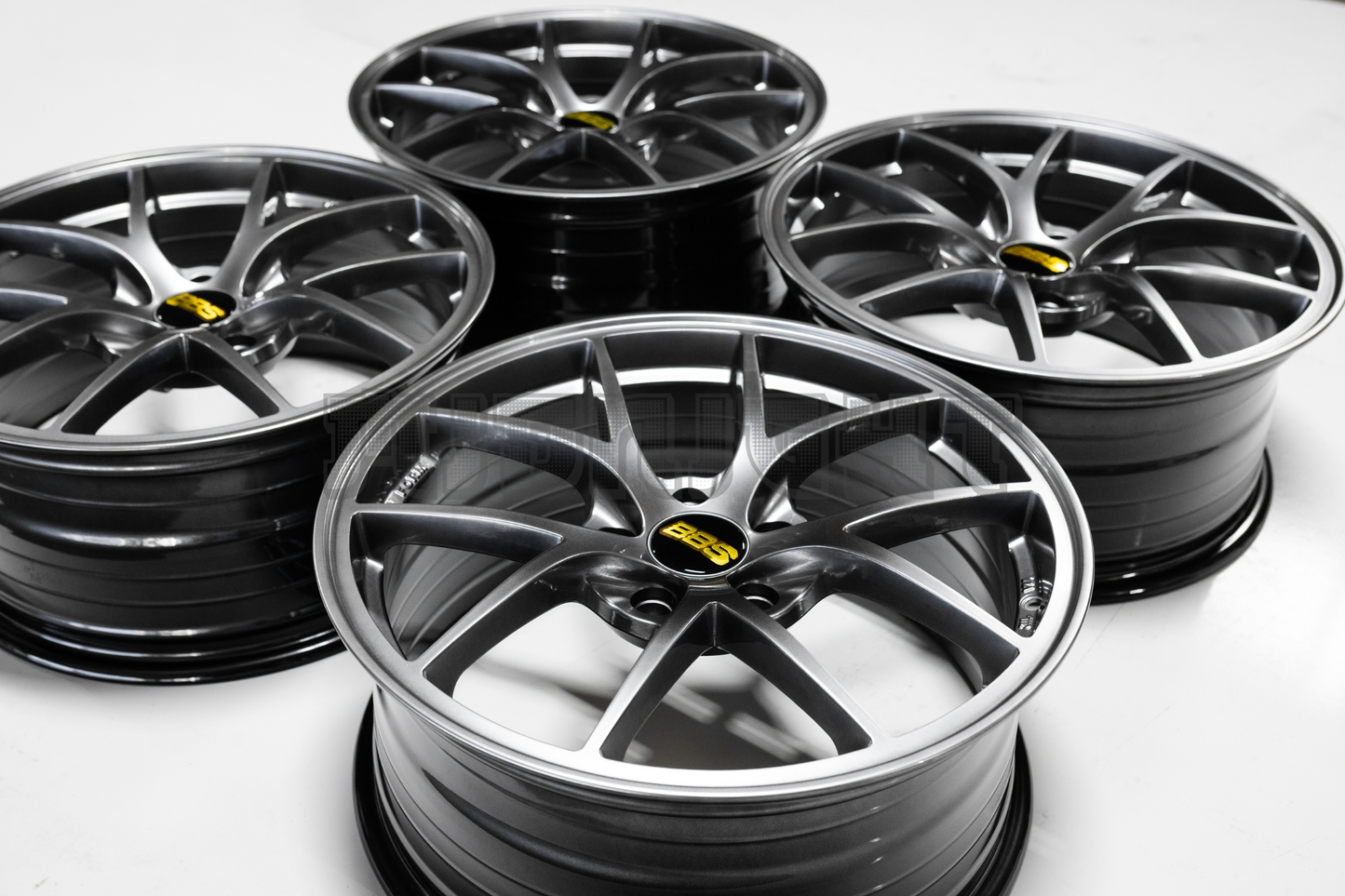 BBS RIA Style 18" 8J +40 (5X114.3)