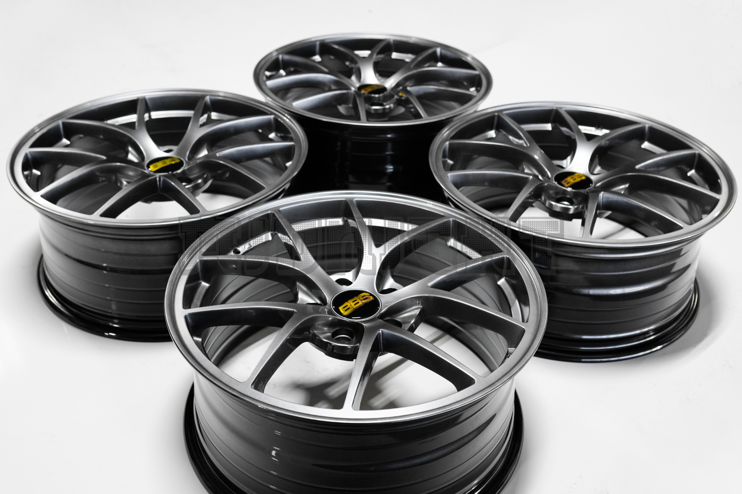 BBS RIA Style 18" 8J +40 (5X114.3)