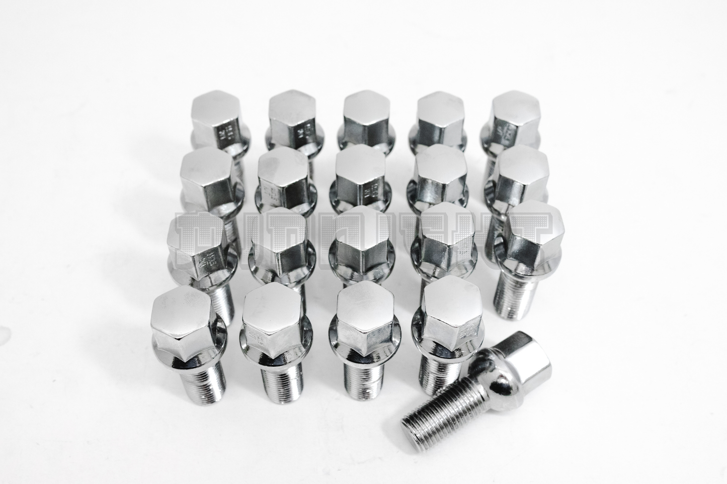 20x 14x1.5 Lug Bolts Nuts for Mercedes Benz ML350 S500 GLK350 S550 CL500 GL450