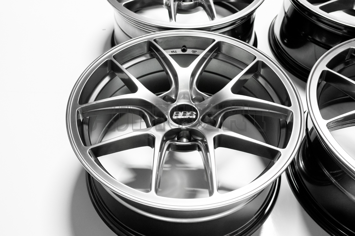 BBS RIA Style 20" 8.5J +35 (5X120)