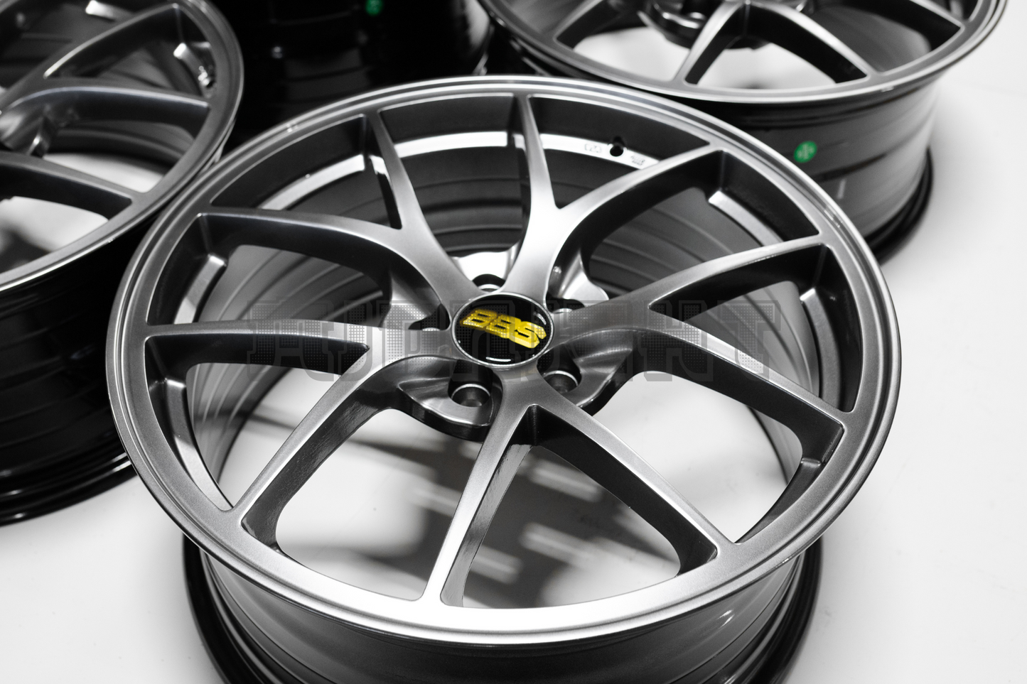 BBS RIA Style 18" 8J +40 (5X100)