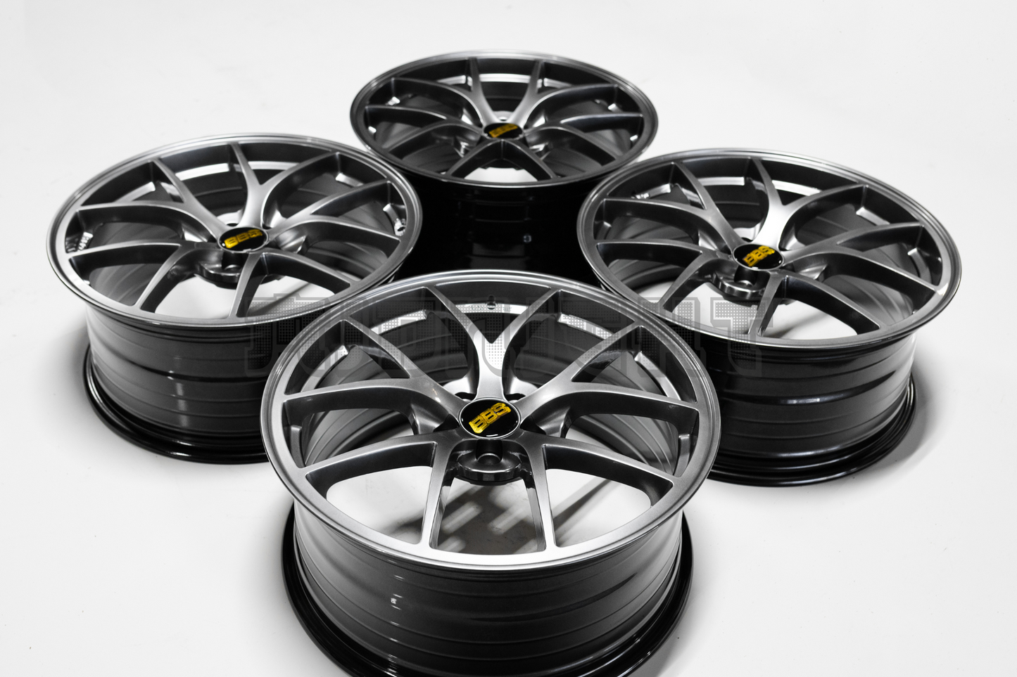 BBS RIA Style 18" 8J +40 (5X100)