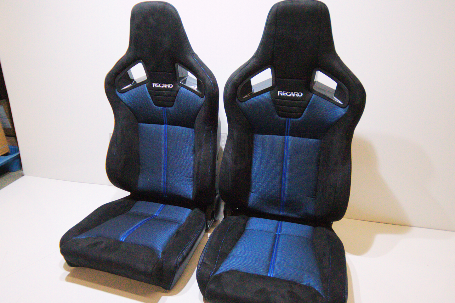 Recaro SR7 Style Blue Suede Alcantara Reclinable Bucket Seat