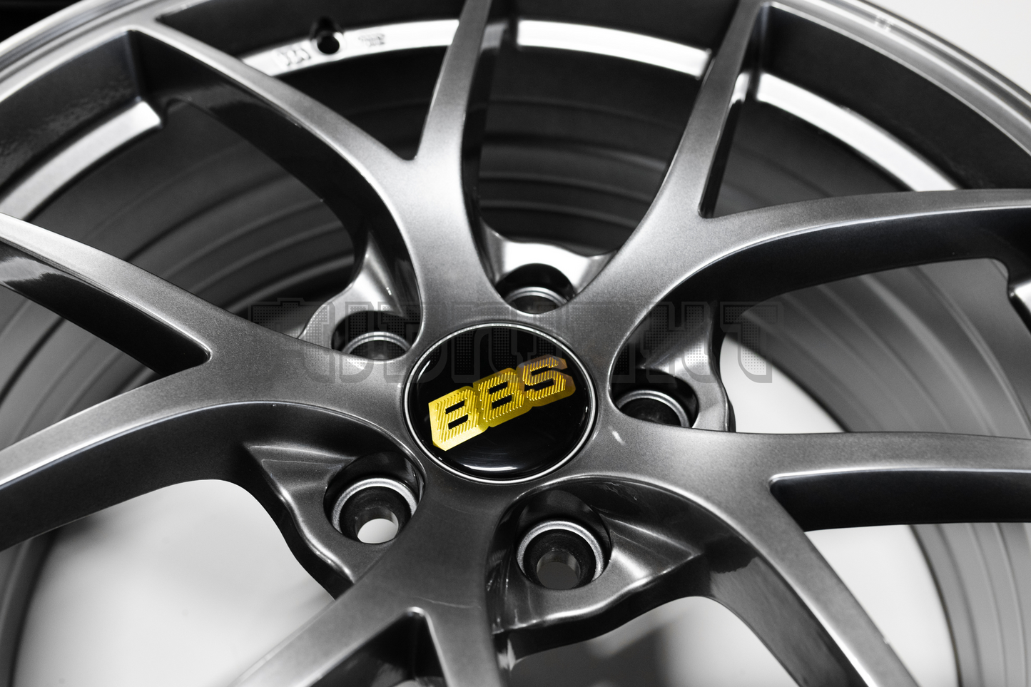 BBS RIA Style 18" 8J +40 (5X112)