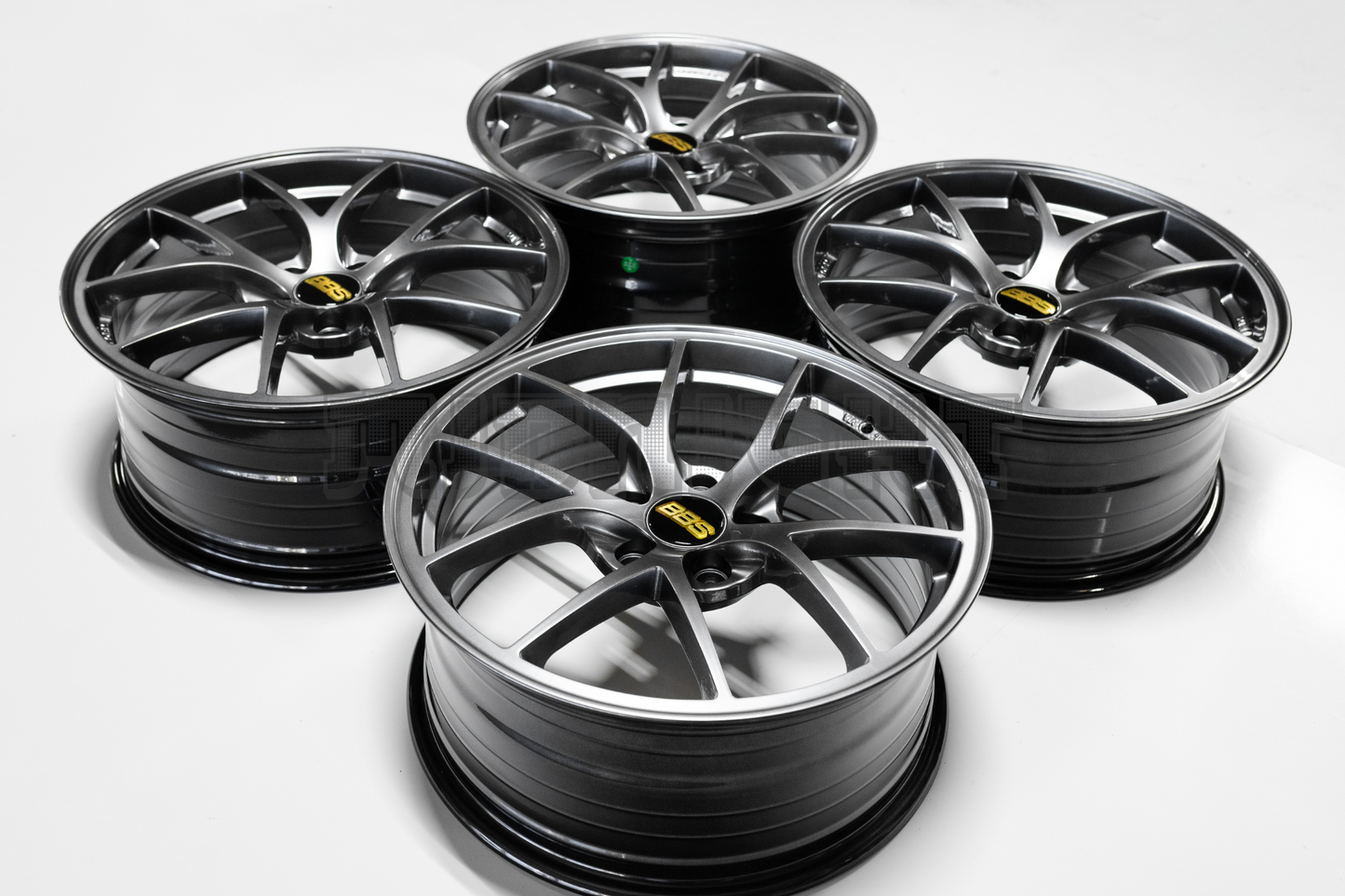 BBS RIA Style 18" 8J +40 (5X112)