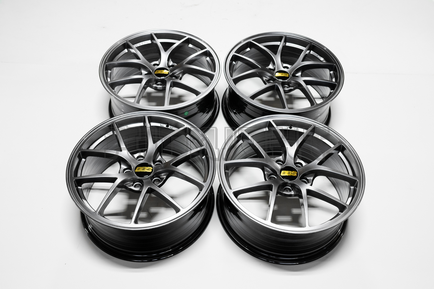 BBS RIA Style 19" 8.5J +38 (5X114.3)