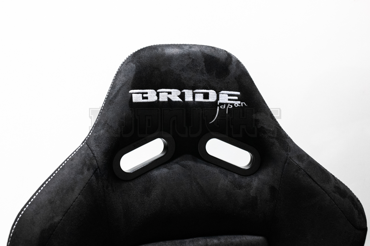 Bride Stradia II Style Black Alcantara Suede Reclinable Bucket Seat Carbon Fiber Back