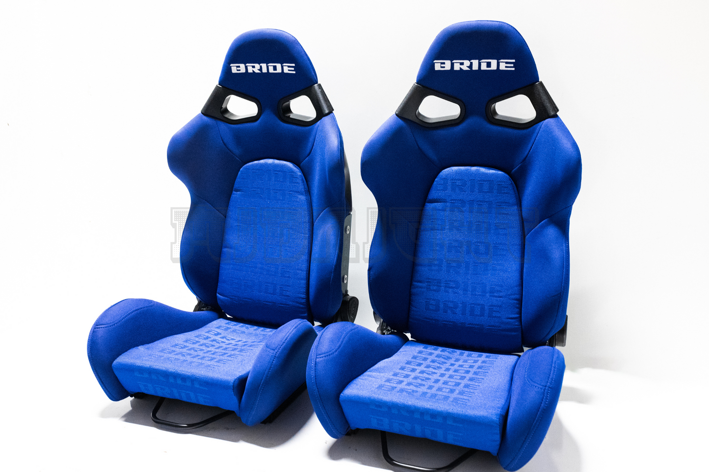 Bride Vorga Style Blue Gradation Reclinable Bucket Seat