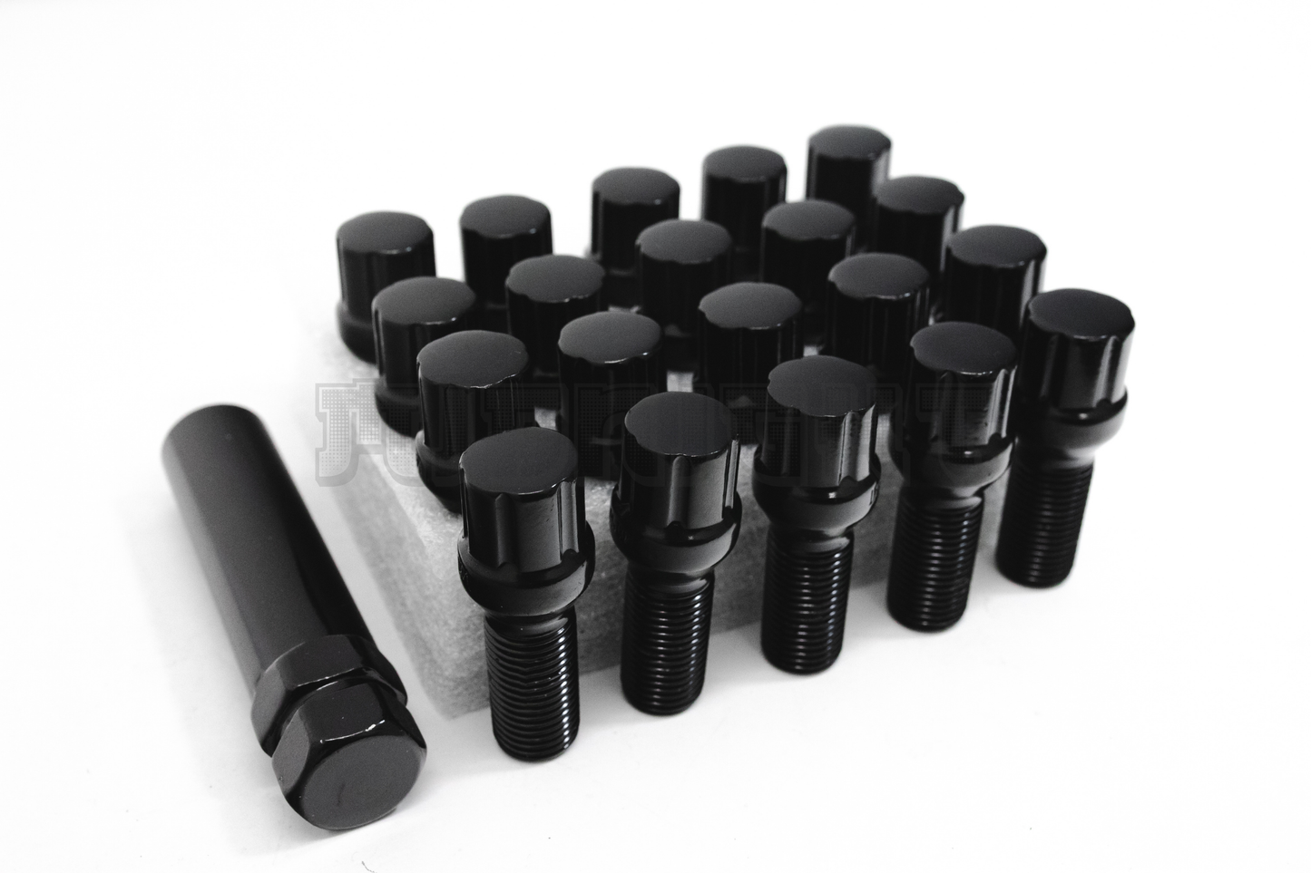 20x Black 14x1.5 Spline Tuner Lug Bolts 28mm Shank Volkswagen Aftermarket Wheel