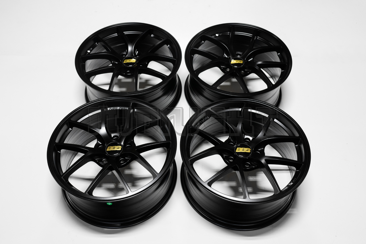 BBS RIA Style 18" 8J +40 (5X114.3)