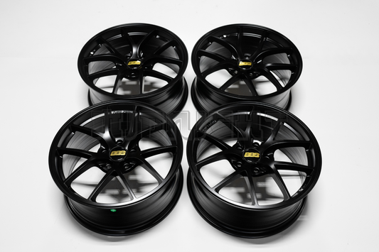 BBS RIA Style 18" 8J +40 (5X114.3)