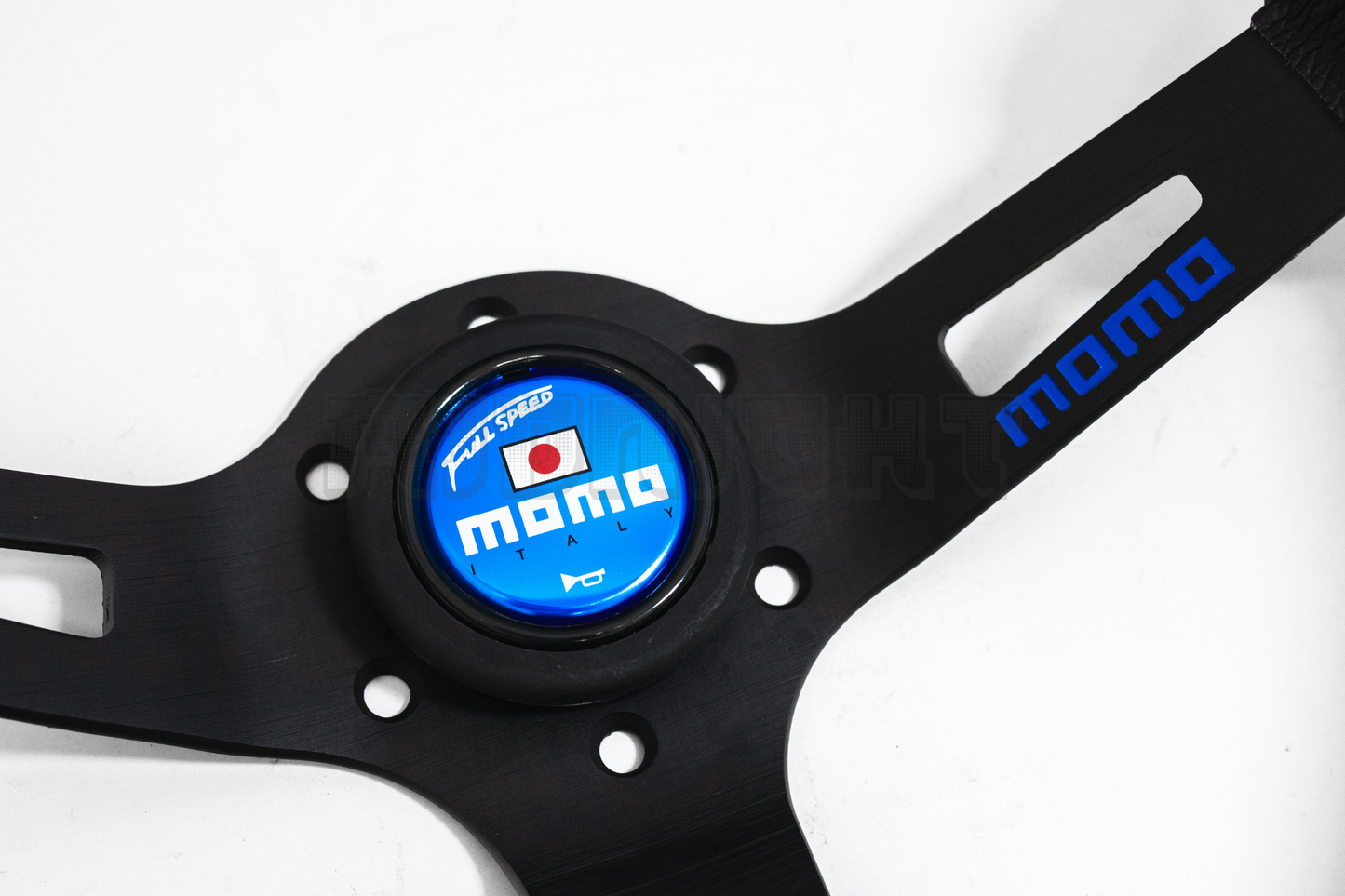 MOMO MOD 08 Style 350mm Leather Steering Wheel
