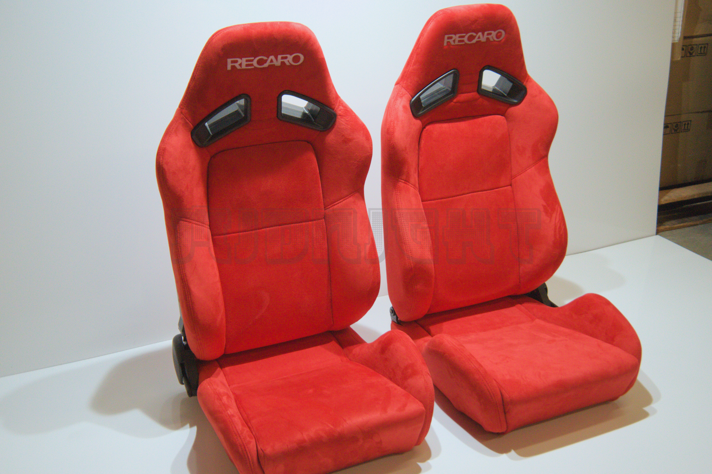 Recaro MS-7 Style Red Suede Alcantara Reclinable Bucket Seat