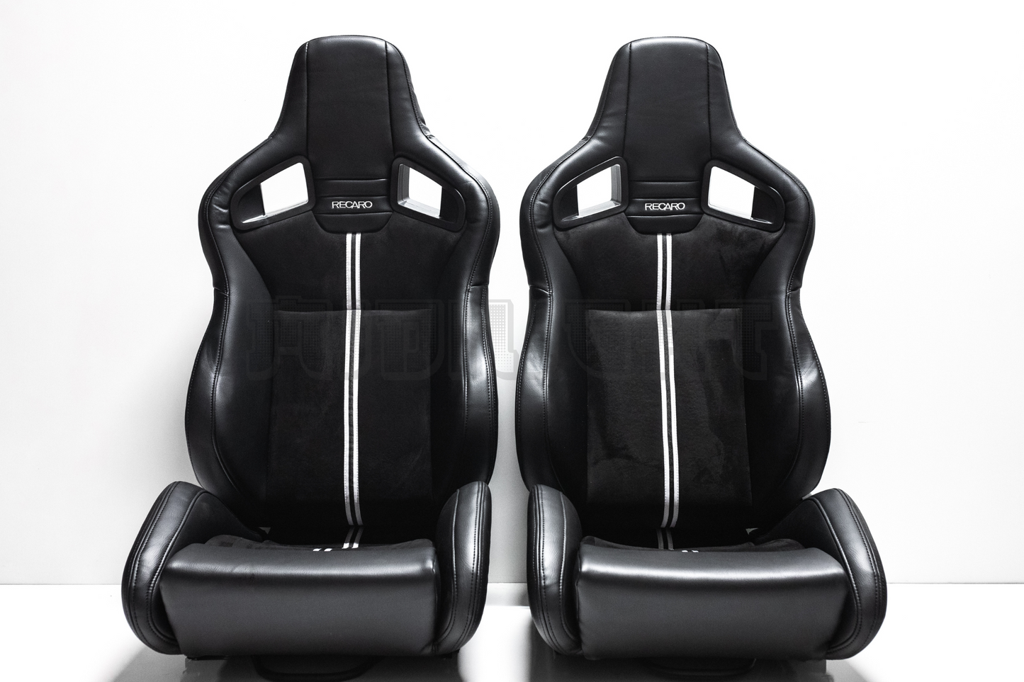 Recaro Sportster CS Style Black Suede & Fabric Reclinable Bucket Seat