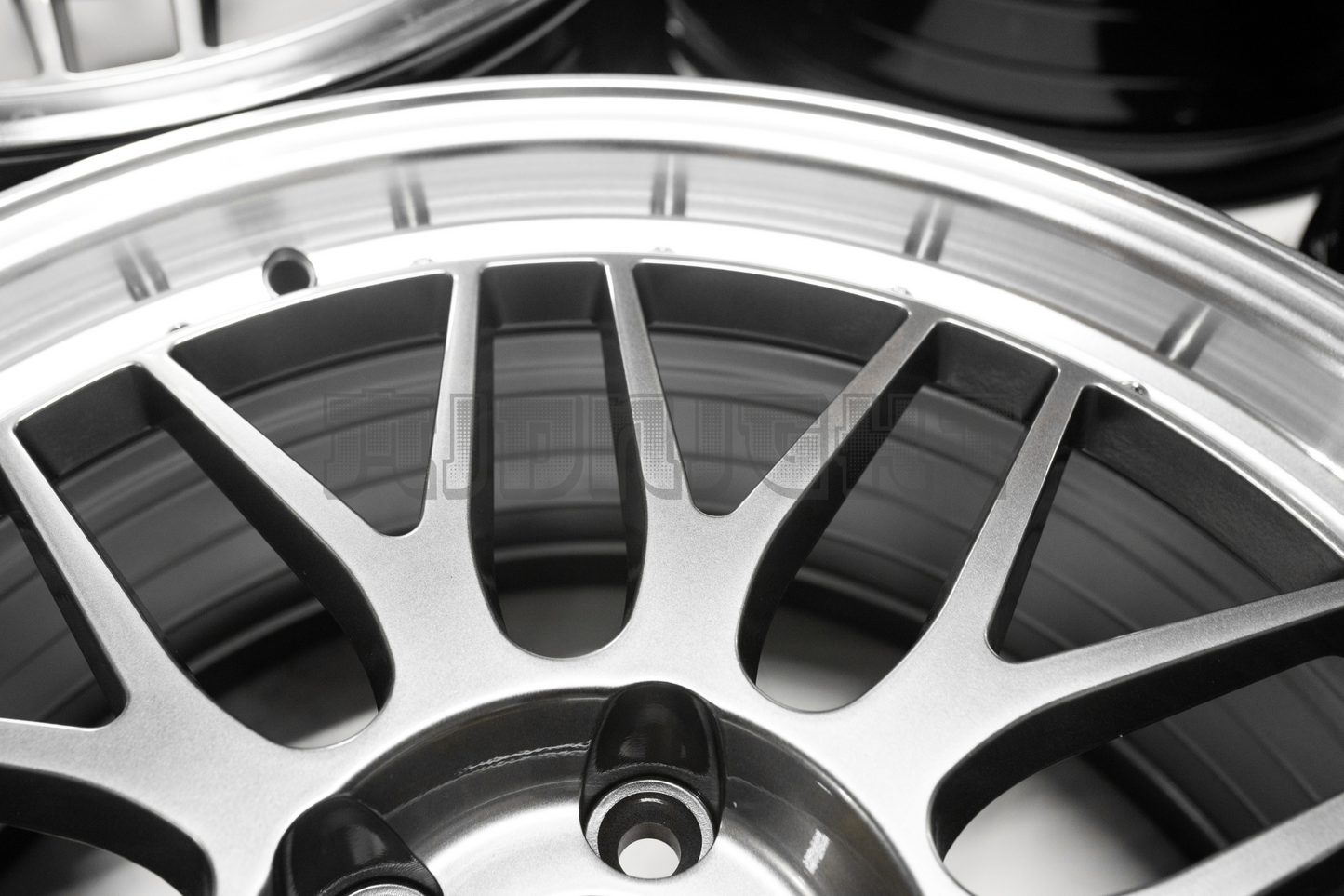 BBS LM Style 19" 8.5J +38 (5X112)