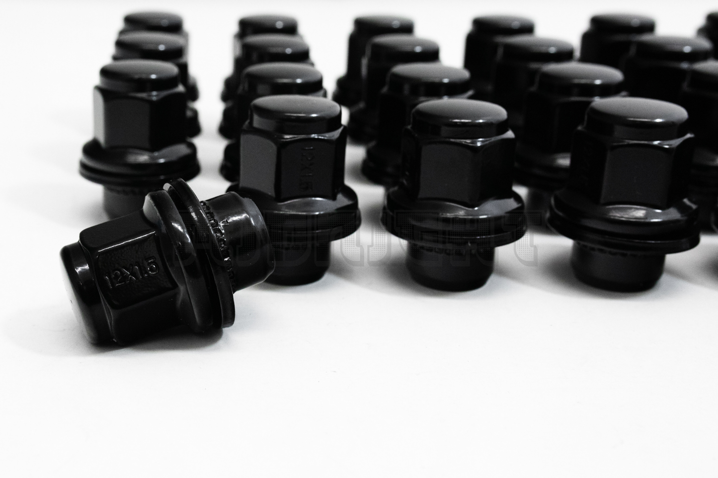 24x BLACK TOYOTA 4RUNNER TACOMA CRUISER FACTORY MAG SEAT LUG NUT M12x1.5