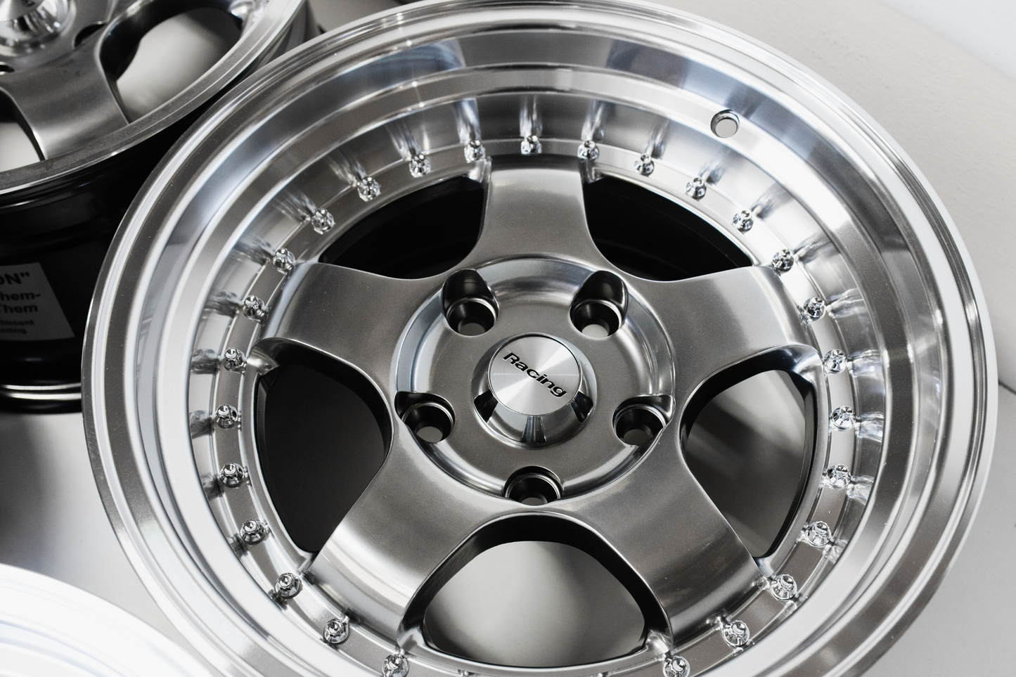 Work Meister S1 Style 15" 8J +15 (5X114.3)