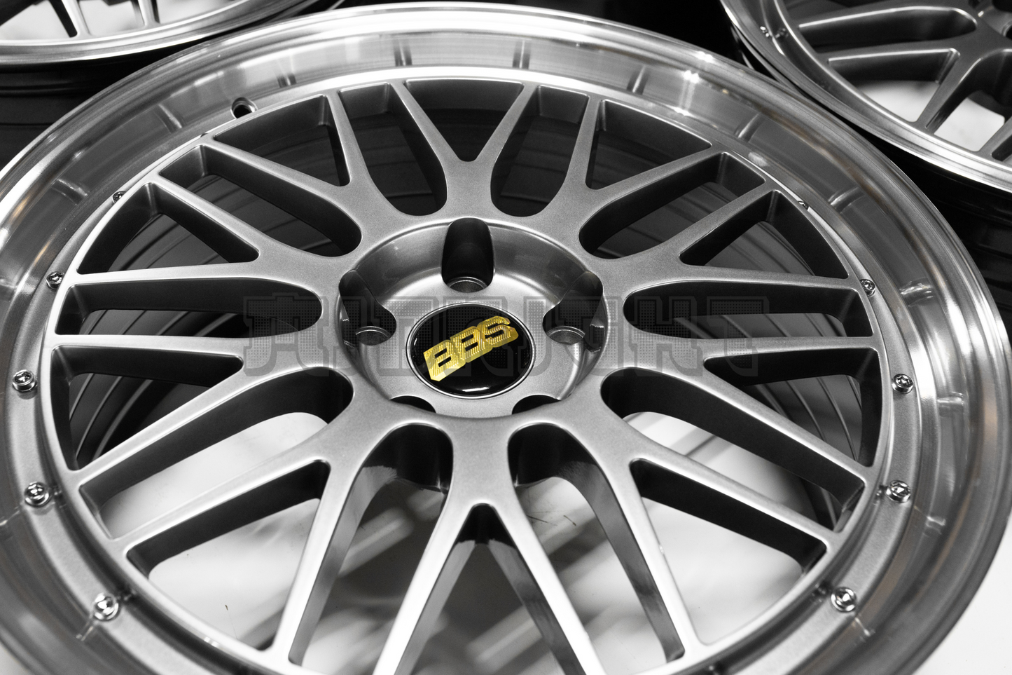 BBS LM Style 19" 8.5J +38 (5X112)
