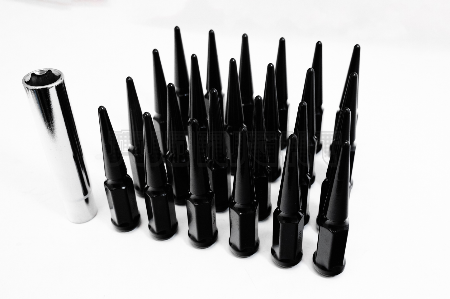 24Pcs Spike BLACK Lug Nuts 14x1.5 4.4" Fit Chevy Silverado 1500 Tahoe CHEVY W/ Key