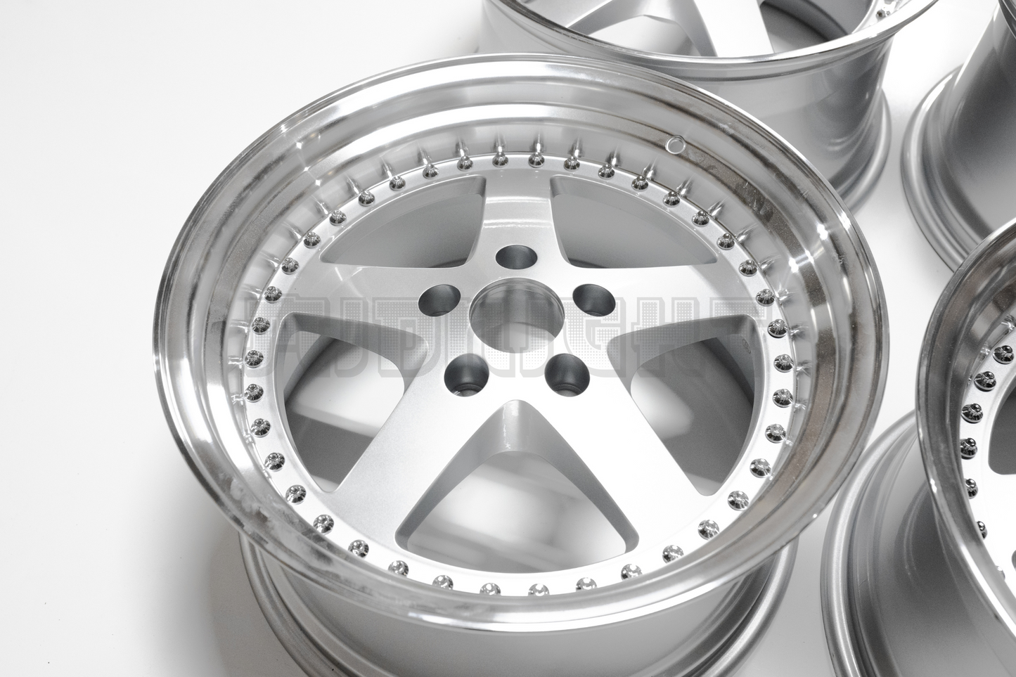 Work Equip 05 Style 18" 9.5 +35 (5X120)