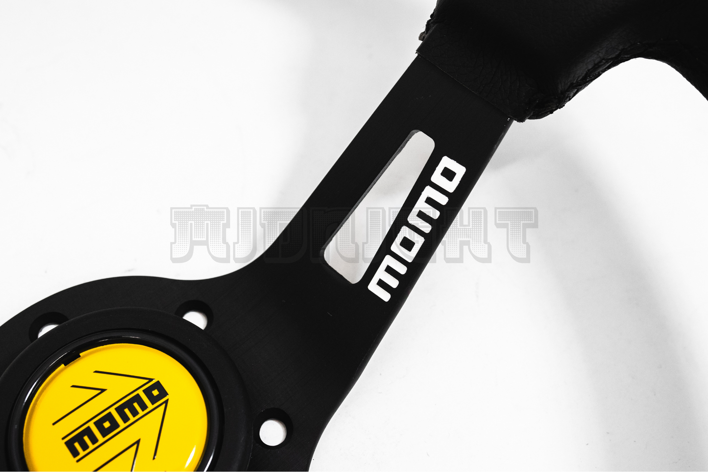 MOMO MOD 08 Style 330mm Leather Steering Wheel