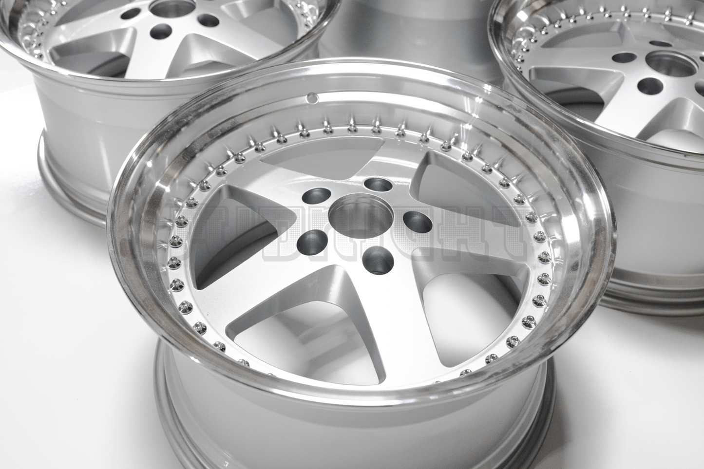 Work Equip 05 Style 18" 9.5 +35 (5X120)