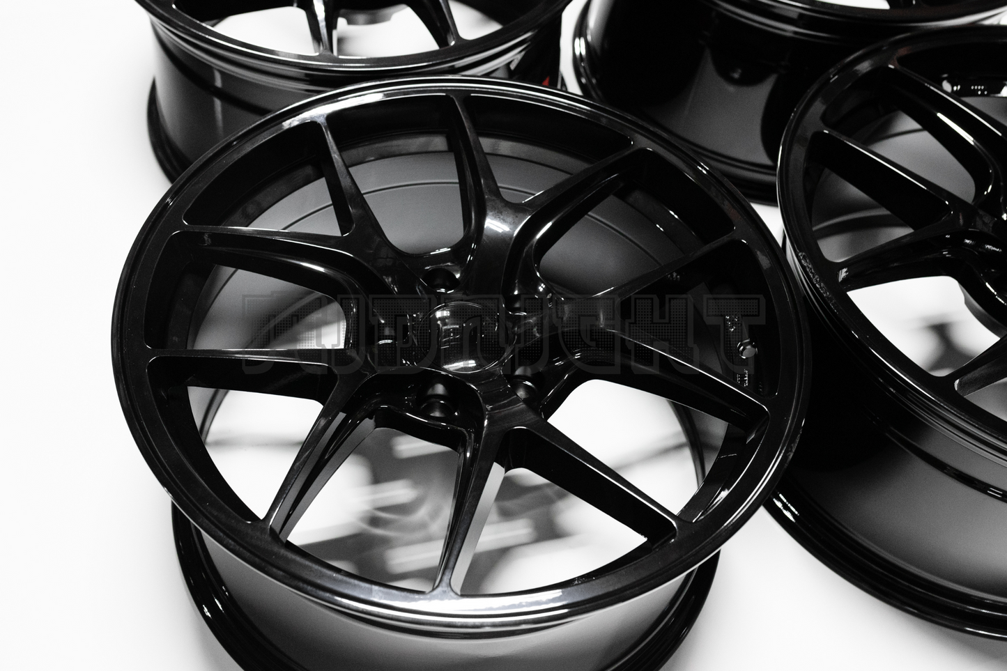 IPW 18" 9J +35 (5X114.3)